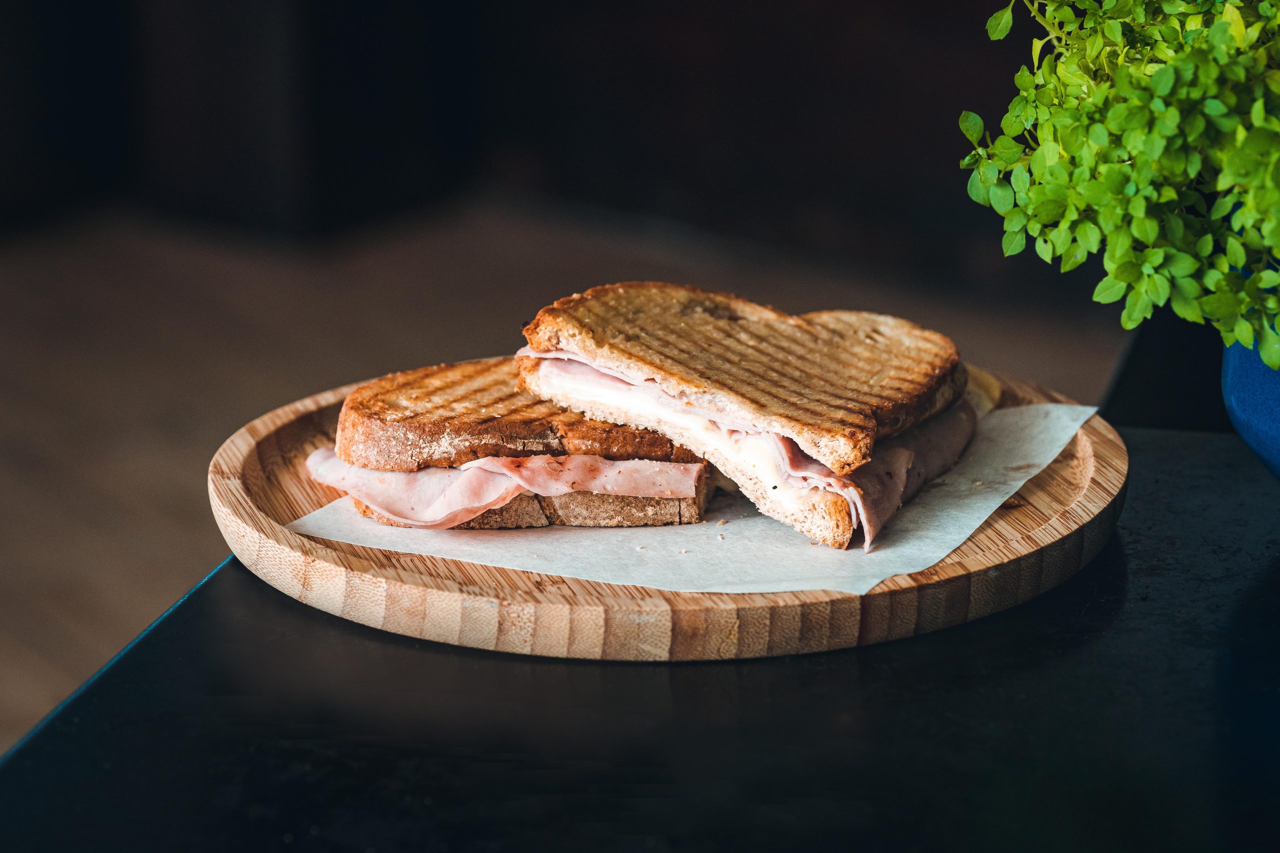 Tosta Mista em Pão Rústico - 4.20€